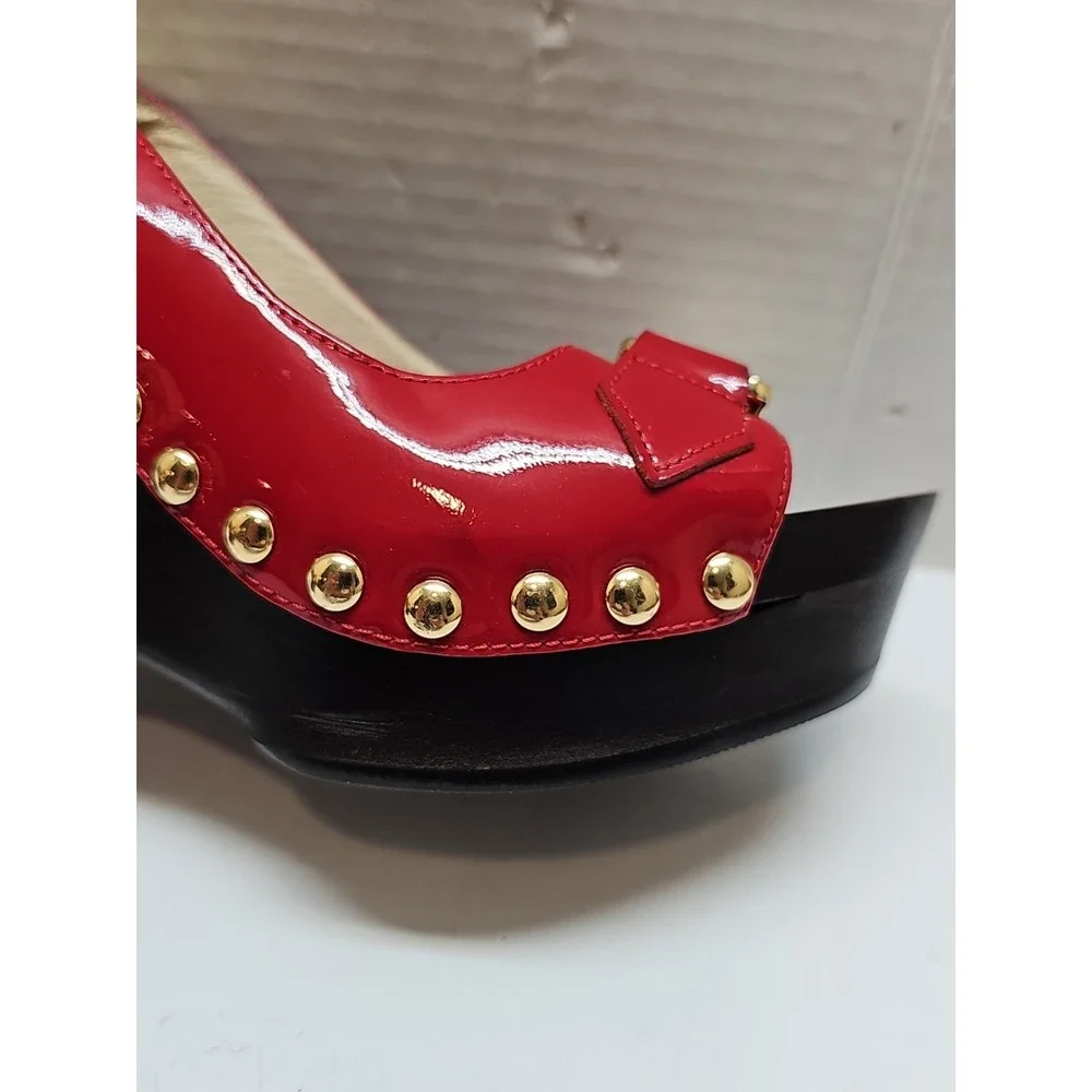 Michael Kors Red Patent Leather Platform Wedge Sandals Gold MK‎ Logo Studded 6M